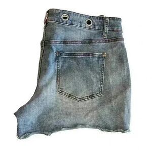 Maurices Cut Off Jean Shorts Womens Size 14